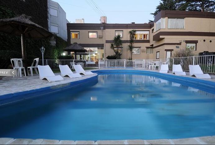Hotel Taormina Villa Carlos Paz Exterior photo